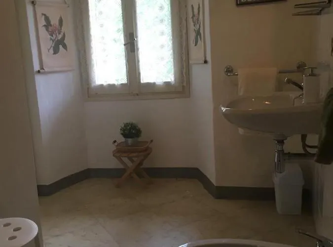 Holiday Apartment Dongo